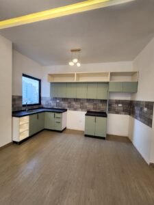 [es_property_field name="es_type"] in [es_property_field name="city"] - [es_property_field name="price"]