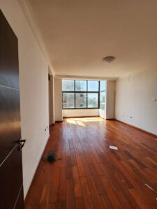 [es_property_field name="es_type"] in [es_property_field name="city"] - [es_property_field name="price"]