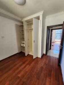 [es_property_field name="es_type"] in [es_property_field name="city"] - [es_property_field name="price"]