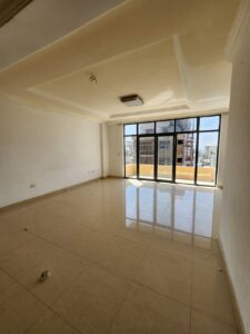 [es_property_field name="es_type"] in [es_property_field name="city"] - [es_property_field name="price"]