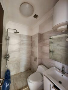 [es_property_field name="es_type"] in [es_property_field name="city"] - [es_property_field name="price"]