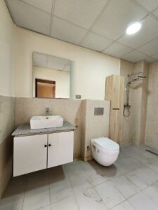 [es_property_field name="es_type"] in [es_property_field name="city"] - [es_property_field name="price"]