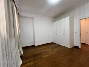[es_property_field name="es_type"] in [es_property_field name="city"] - [es_property_field name="price"]