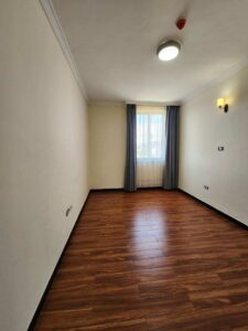 [es_property_field name="es_type"] in [es_property_field name="city"] - [es_property_field name="price"]