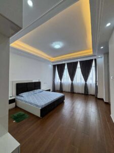 [es_property_field name="es_type"] in [es_property_field name="city"] - [es_property_field name="price"]