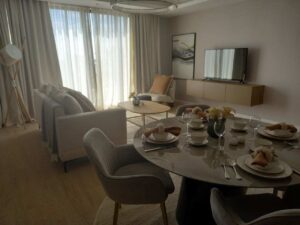 [es_property_field name="es_type"] in [es_property_field name="city"] - [es_property_field name="price"]