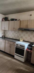 [es_property_field name="es_type"] in [es_property_field name="city"] - [es_property_field name="price"]