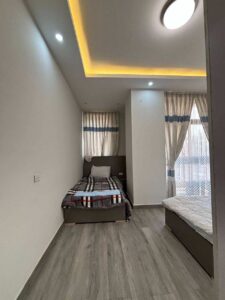 [es_property_field name="es_type"] in [es_property_field name="city"] - [es_property_field name="price"]
