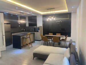 [es_property_field name="es_type"] in [es_property_field name="city"] - [es_property_field name="price"]