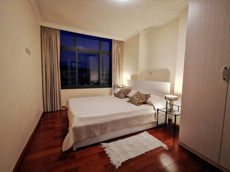 [es_property_field name="es_type"] in [es_property_field name="city"] - [es_property_field name="price"]