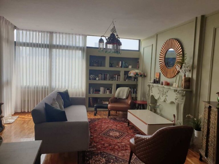 [es_property_field name="es_type"] in [es_property_field name="city"] - [es_property_field name="price"]