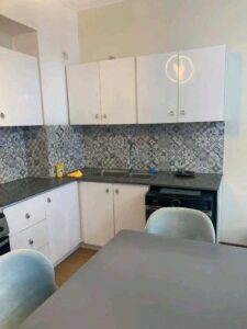 [es_property_field name="es_type"] in [es_property_field name="city"] - [es_property_field name="price"]