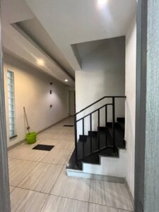 [es_property_field name="es_type"] in [es_property_field name="city"] - [es_property_field name="price"]