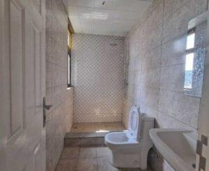 [es_property_field name="es_type"] in [es_property_field name="city"] - [es_property_field name="price"]